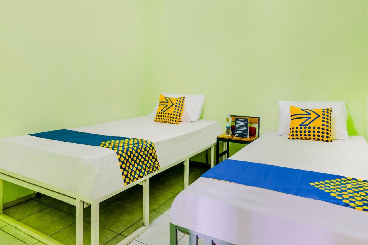 Spot On 2081 Sriwijaya Family Residence Lawang Ngoại thất bức ảnh