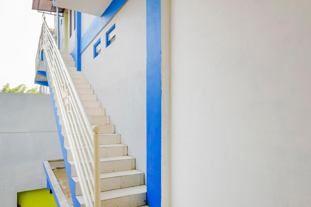 Spot On 2081 Sriwijaya Family Residence Lawang Ngoại thất bức ảnh
