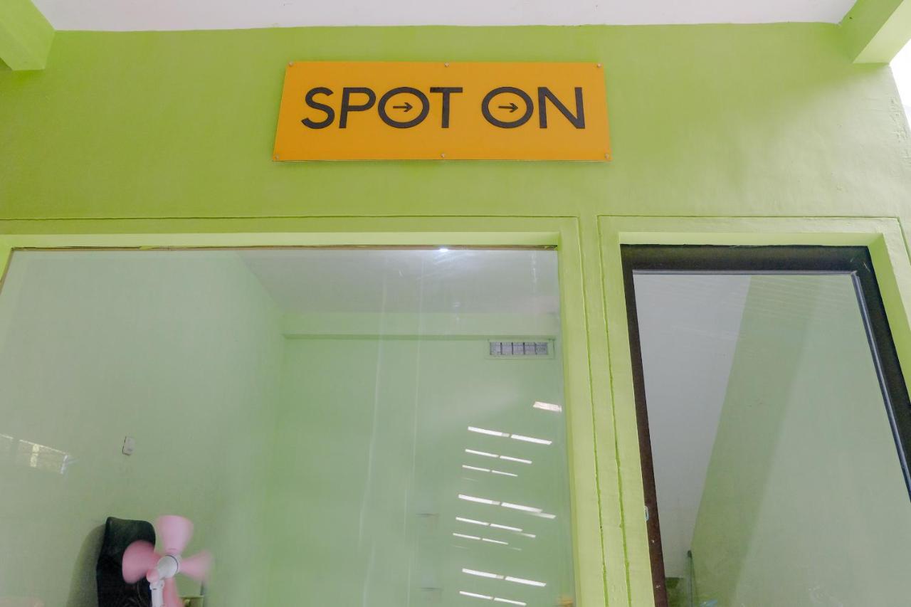 Spot On 2081 Sriwijaya Family Residence Lawang Ngoại thất bức ảnh